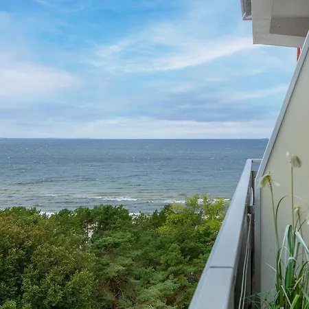 Apartment Bright Sea View On Promenada Gwiazd By Renters Misdroy