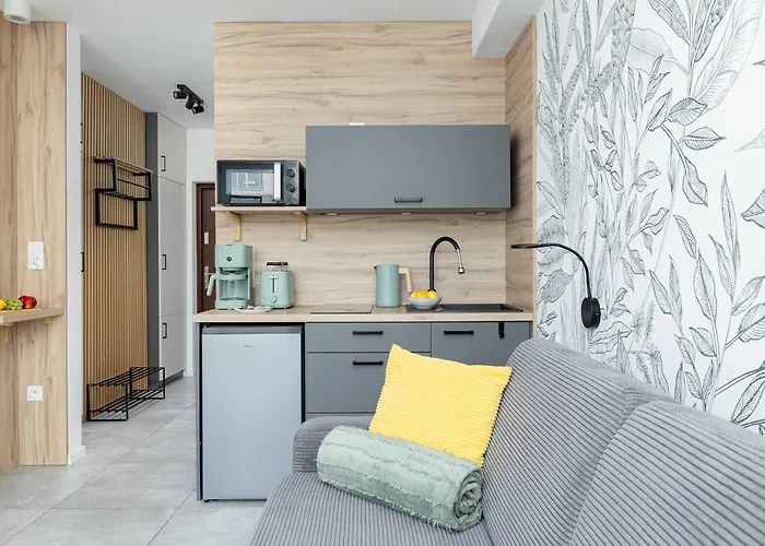 Bright Sea View On Promenada Gwiazd By Renters Miedzyzdroje